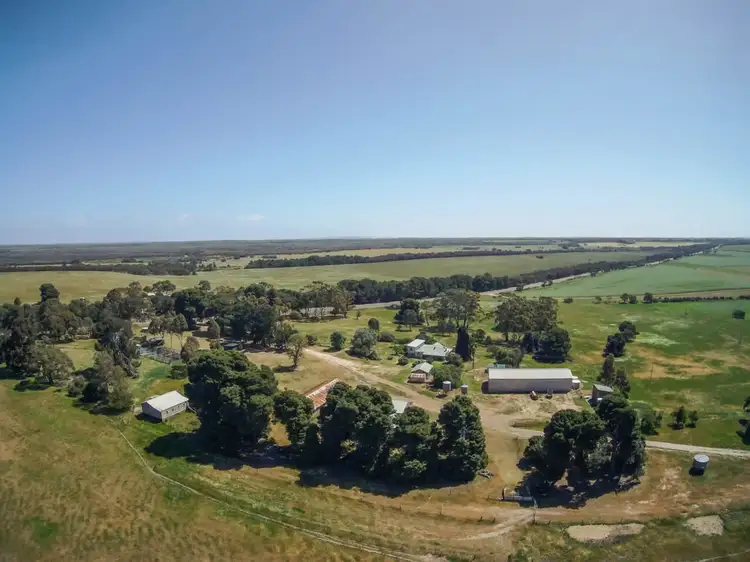 1154 Flinders Highway, Coomunga SA 5607
