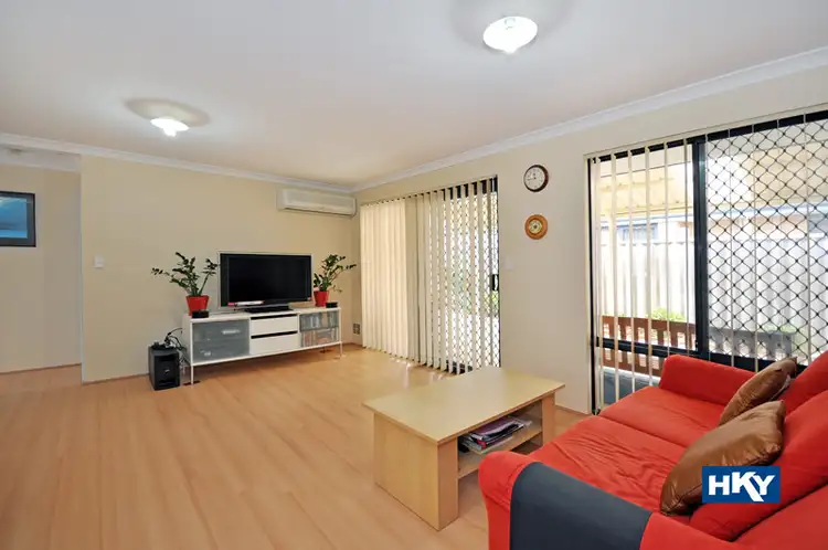 Sixth view of Homely house listing, 33 Grenache Crescent, Caversham WA 6055