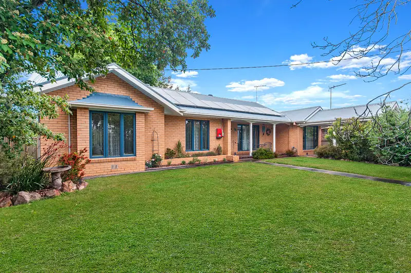 Main view of Homely house listing, 82 Fyfe Street, Hamilton VIC 3300