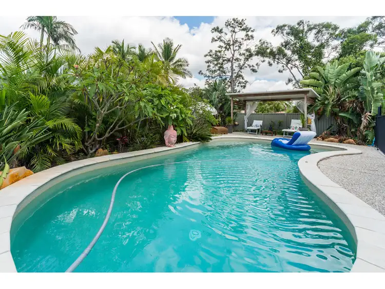 18 Minden Crescent, Helensvale QLD 4212