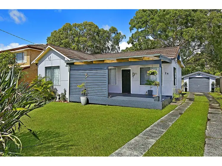 24 Wall Road, Gorokan NSW 2263