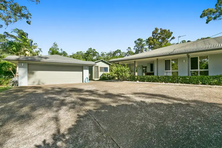 50 Winderadeen Drive, Highland Park QLD 4211