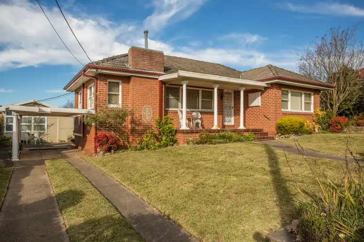 8 Meringo Street, Bega NSW 2550