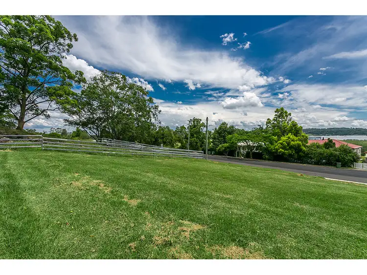 352 Keen Street, Girards Hill NSW 2480