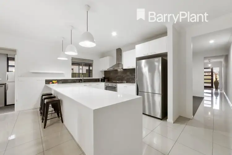 Fifth view of Homely house listing, 6 Dusseldorp Avenue, Pakenham VIC 3810