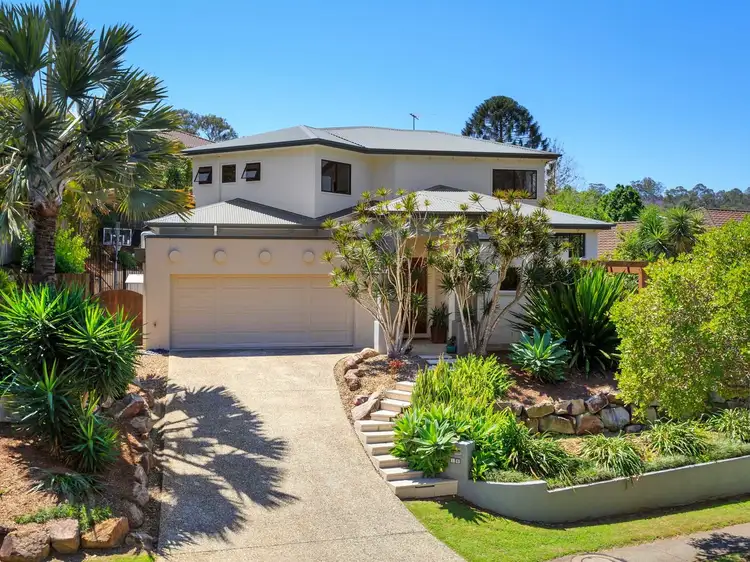 18 Parklane Terrace, Brookfield QLD 4069