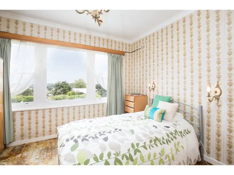 Fifth view of Homely house listing, 1 Truman Street, Mount Gambier SA 5290