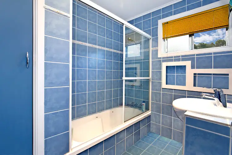 Fourth view of Homely house listing, 19 Knight Avenue, Silkstone QLD 4304