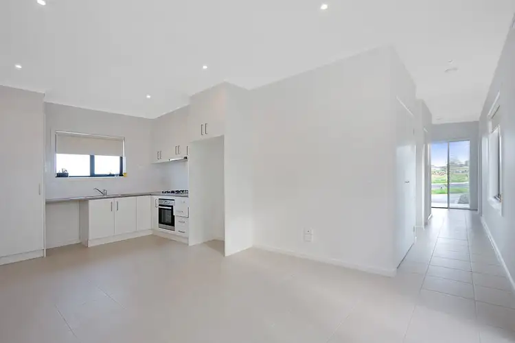 Third view of Homely unit listing, 2/5 Edith Street, Epping VIC 3076