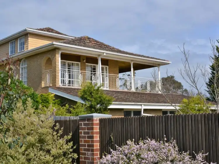63 Fulton Road, Mount Eliza VIC 3930