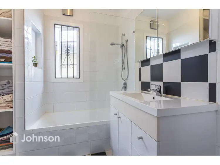 Sixth view of Homely house listing, 2081 Wynnum Road, Wynnum West QLD 4178