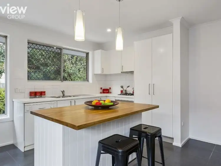 Main view of Homely unit listing, 2/46 Petrie Street, Frankston VIC 3199