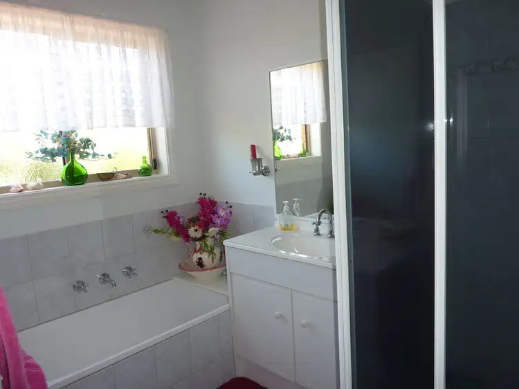 Fourth view of Homely townhouse listing, 2 Grubissa Court, Benalla VIC 3672