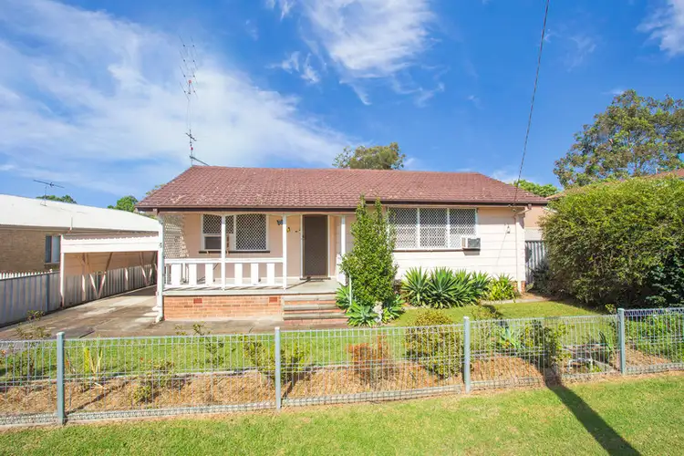 4 Dixon Street, Cessnock NSW 2325