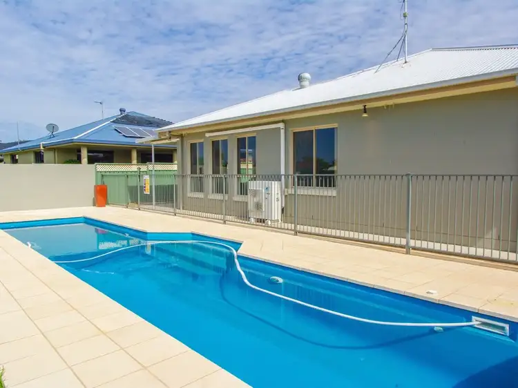 Fifth view of Homely house listing, 32 St Andrews Drive, Dubbo NSW 2830