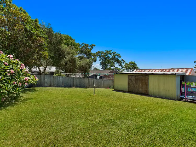 Sixth view of Homely house listing, 52 Kilkenny Parade, Berkeley Vale NSW 2261