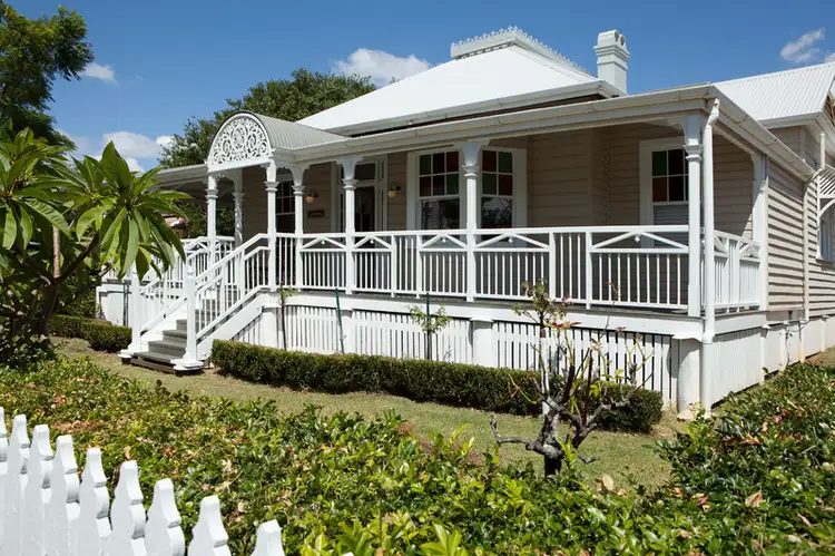 56 Taylor Street, Newtown QLD 4350