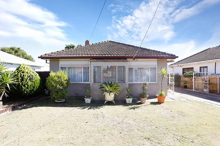 18 Suspension Street, Ardeer VIC 3022