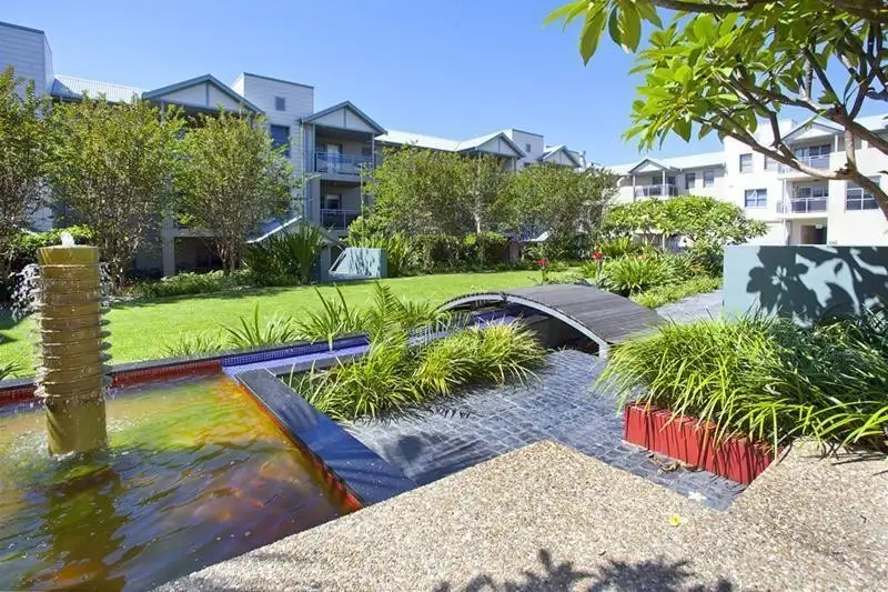 Main view of Homely unit listing, 2/20-26 Addison Street, Shellharbour NSW 2529