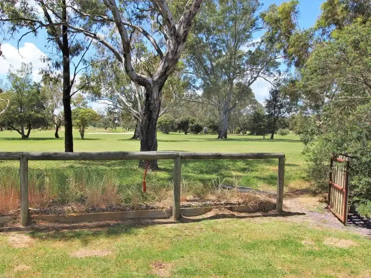 10 Links Road, Mansfield VIC 3722