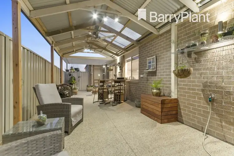 Fifth view of Homely house listing, 15 Pomegranate Way, Pakenham VIC 3810