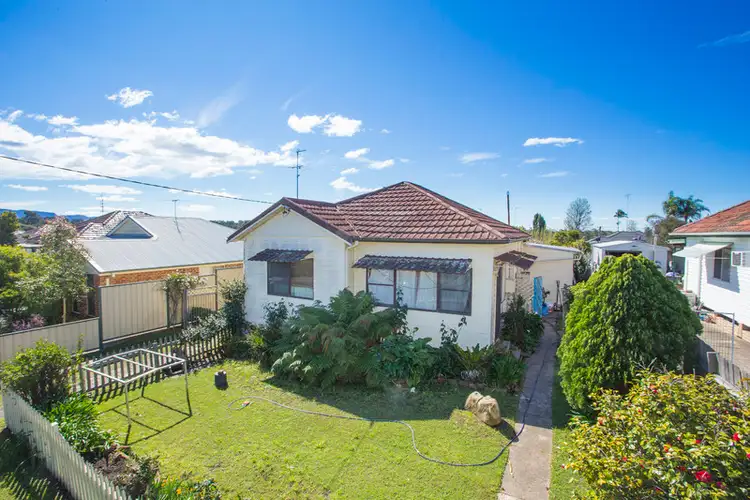 30 Burnett Street, Cessnock NSW 2325