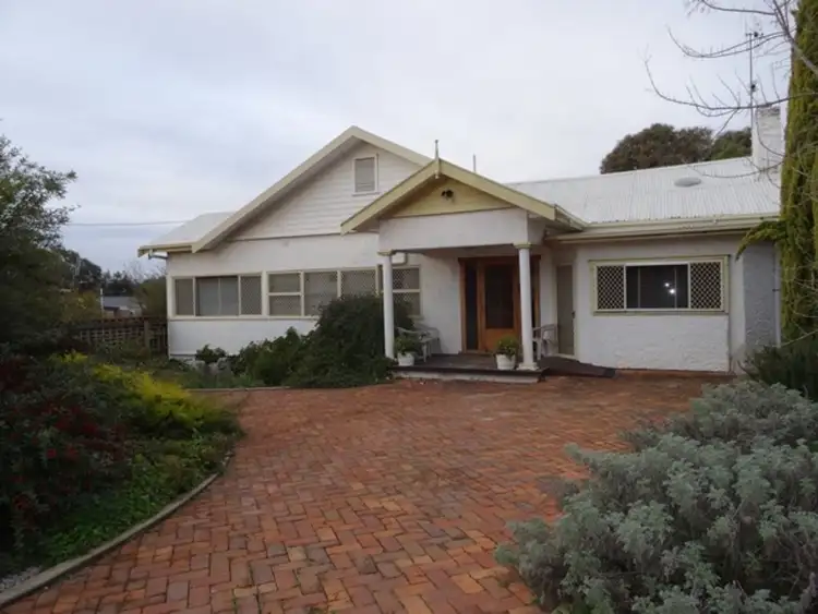 56 Gidley Street, Molong NSW 2866
