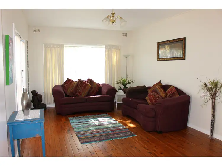 Fourth view of Homely house listing, 18 Elliott Street, Forbes NSW 2871