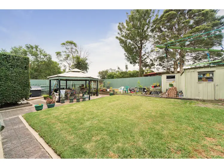Fourth view of Homely house listing, 5 Dunraven Court, Langwarrin VIC 3910