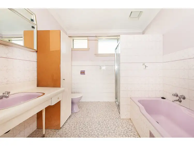 Seventh view of Homely house listing, 378 Prune Street, Lavington NSW 2641