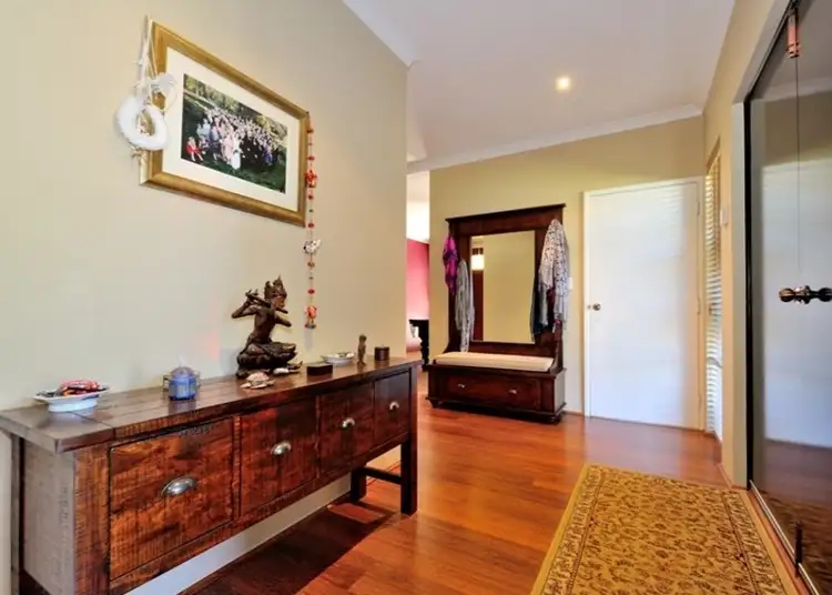 Sixth view of Homely house listing, 4 Pirianda Way, Aveley WA 6069
