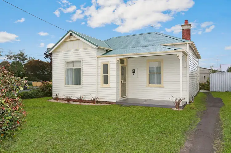 2 Ross Street, Colac VIC 3250
