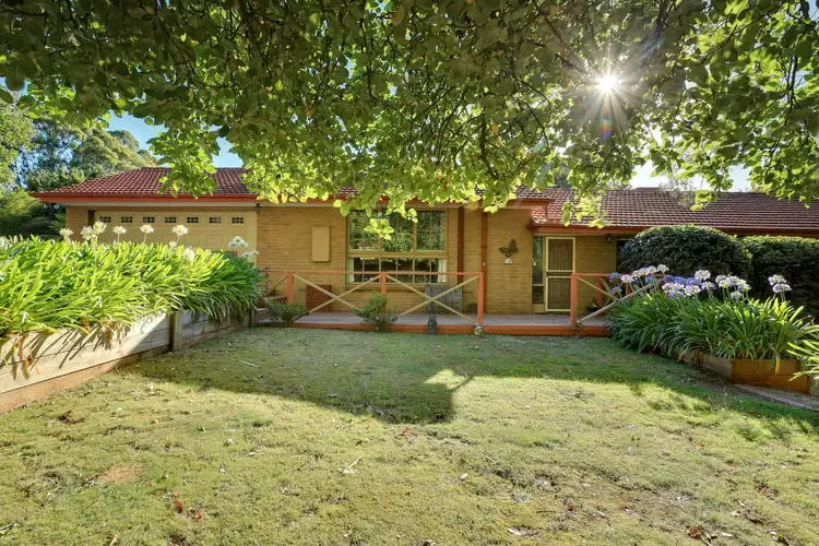 18 Anne Street, Emerald VIC 3782