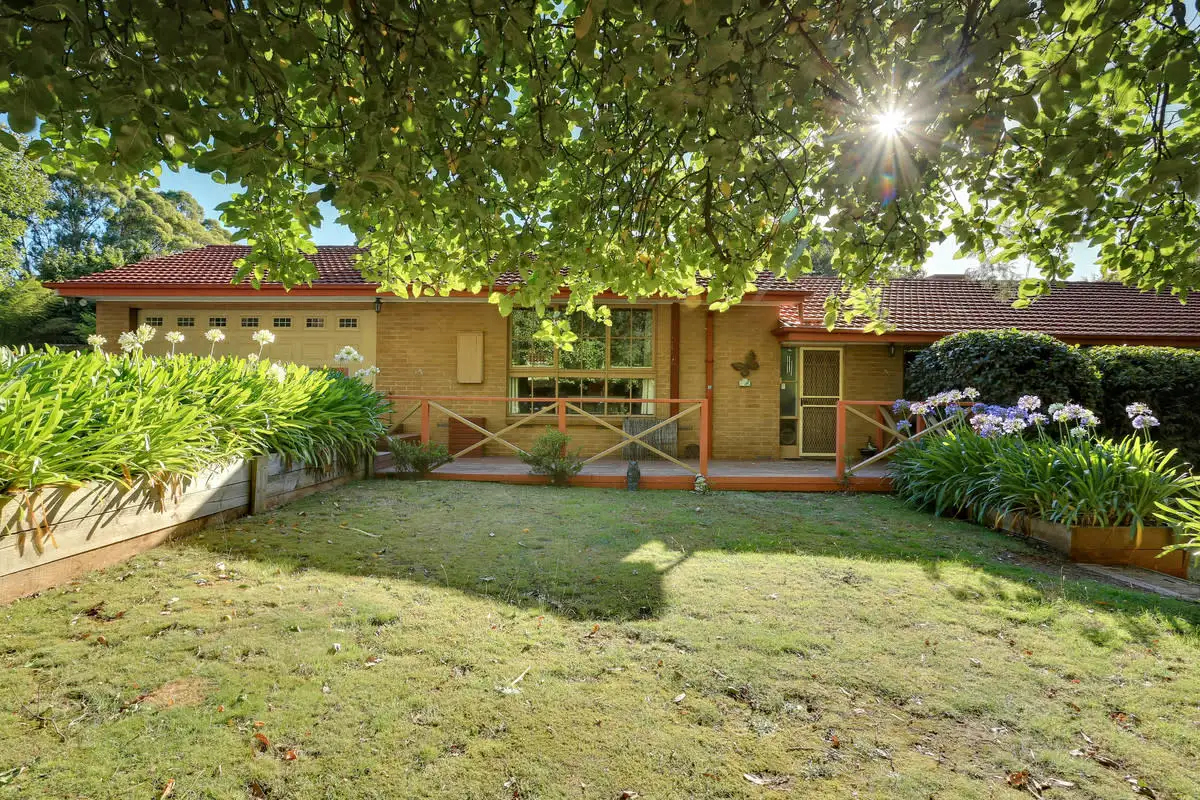 Main view of Homely house listing, 18 Anne Street, Emerald VIC 3782