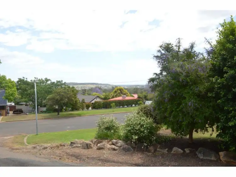 Fifth view of Homely house listing, 18 Hillcrest Road, Gunnedah NSW 2380