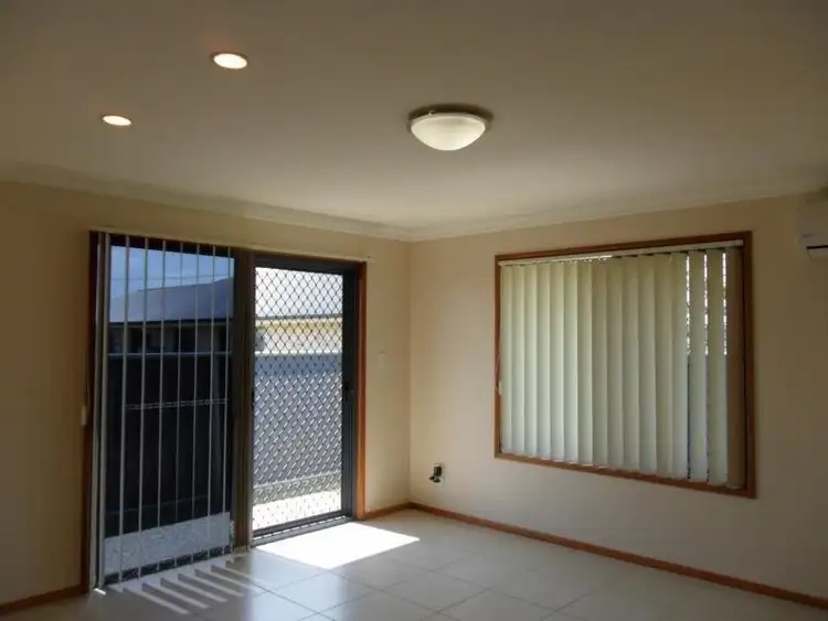Fourth view of Homely unit listing, 5/100 Clark, Clifton QLD 4361