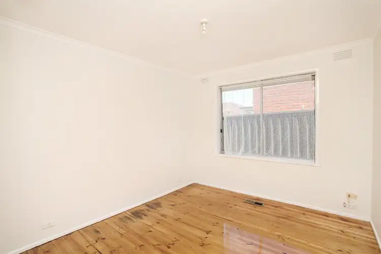 Sixth view of Homely house listing, 1 Shipley Court, Sunshine North VIC 3020
