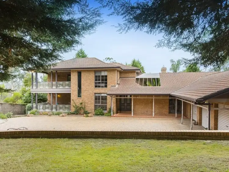 18 Winona Road, Mount Eliza VIC 3930
