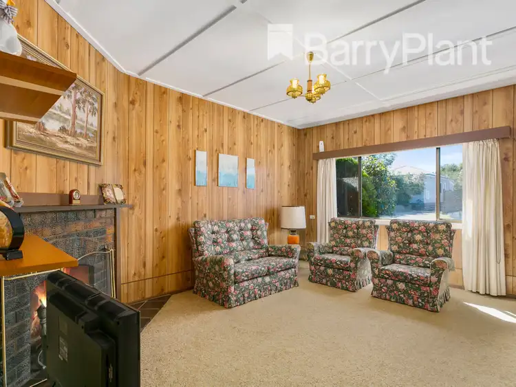 14 Ocean Street, Rosebud VIC 3939