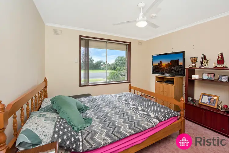Fifth view of Homely house listing, 635 Dalton Road, Epping VIC 3076
