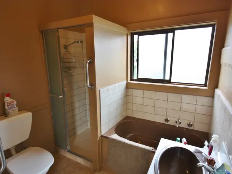 Fifth view of Homely house listing, 1/31 Byrne Street, Benalla VIC 3672