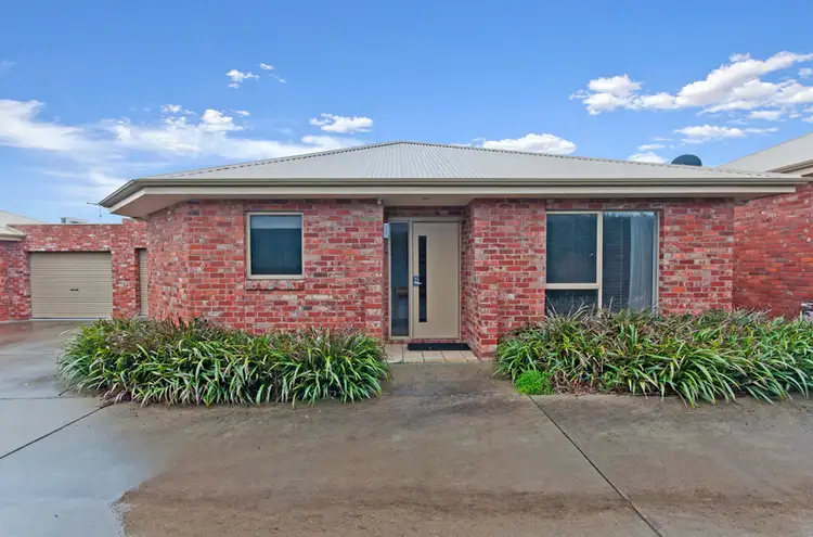 2/55 Milton Street, Hamilton VIC 3300