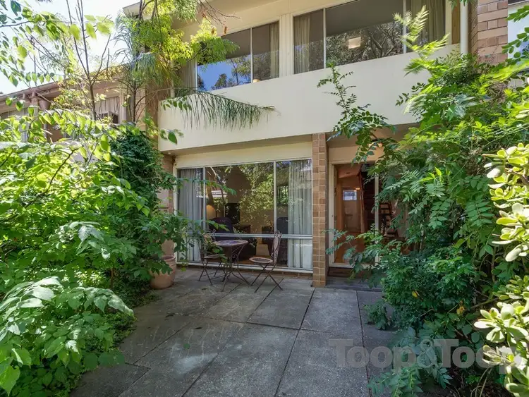 4 Angas Court, Adelaide SA 5000