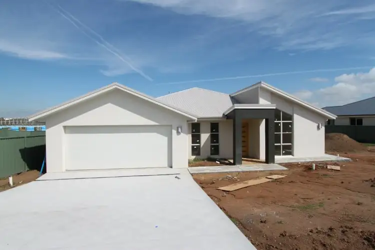 5 Miller Street, Bathurst NSW 2795