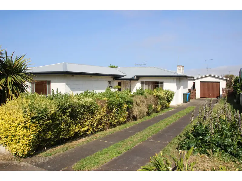 Main view of Homely house listing, 11 Eustace Street, Mount Gambier SA 5290