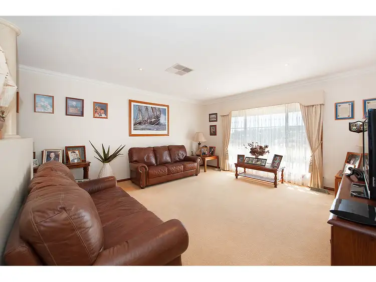 Fifth view of Homely house listing, 16 Gould Avenue, West Albury NSW 2640