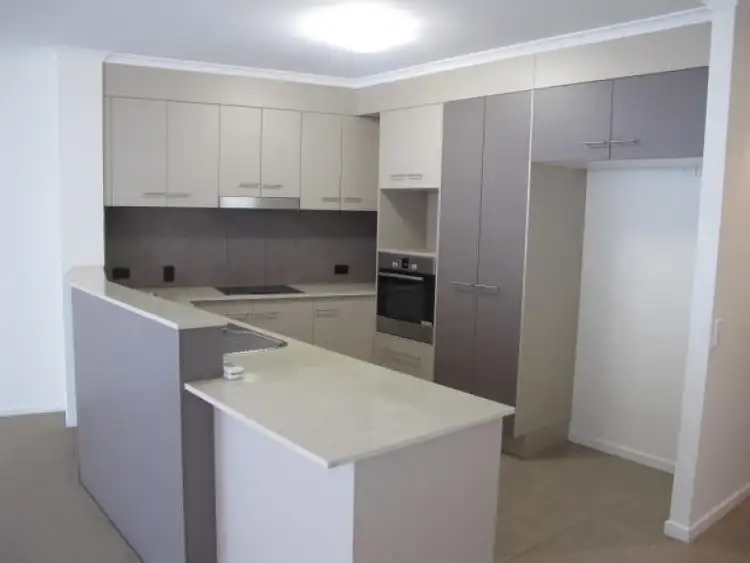 Fifth view of Homely apartment listing, 303/6 Victoria Parade, Rockhampton City QLD 4700