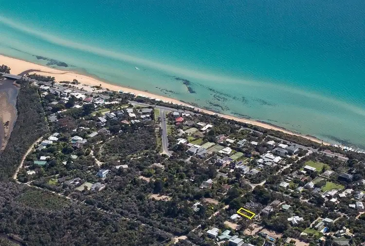 15 Alice Street, Mount Martha VIC 3934