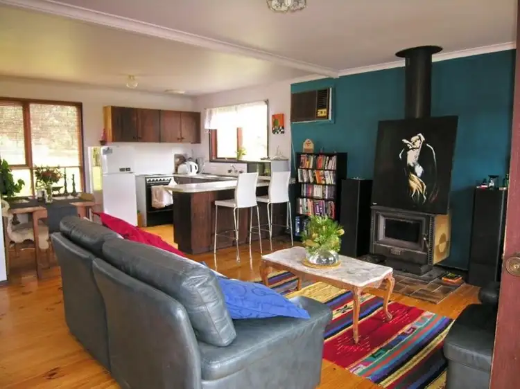 Second view of Homely house listing, 915 Old Tolmie Road, Mansfield VIC 3722