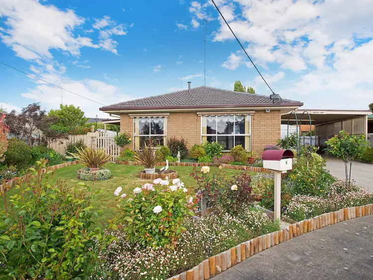 5 Lyn Court, Colac VIC 3250